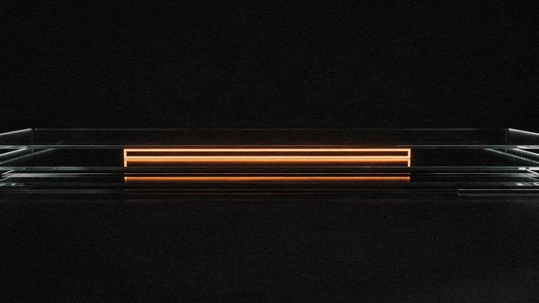 Texture noire et orange du portail produit Kadō